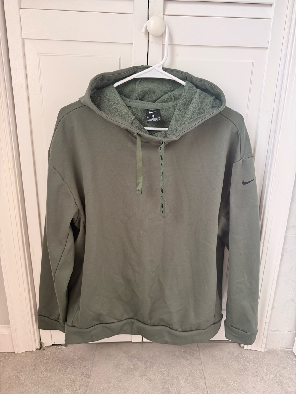 Nike Olive Green Fleece-Lined Hoodie